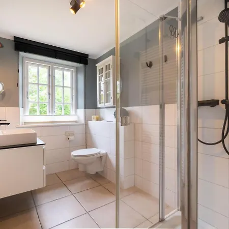 Seesucht-foehr - Moderne Reet-haushaelfte Mit Sauna, Garten & Terrasse Nahe Wattenmeer Сasa de vacaciones *